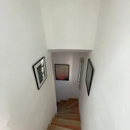Apartment Ecusson - Duplex Lumineux Et Climatise Dans Particulier