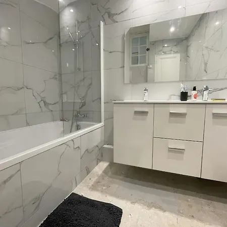 Apartment Ecusson - Duplex Lumineux Et Climatise Dans Particulier Montpellier