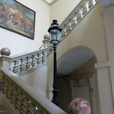 Apartment Ecusson - Duplex Lumineux Et Climatise Dans Particulier